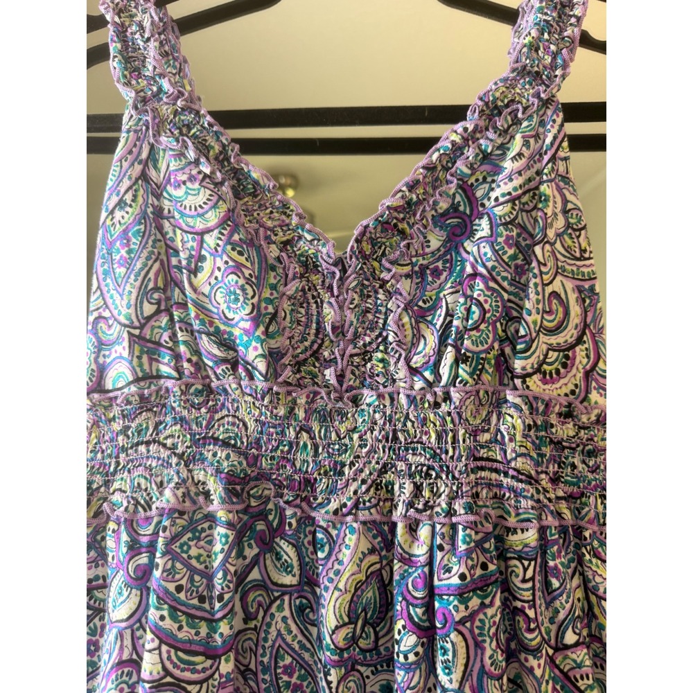 AGB Maxi Dress Women Size 4 Purple Paisley Excellent Boho Smocked V-Neck Ruffle - Picture 3 of 9
